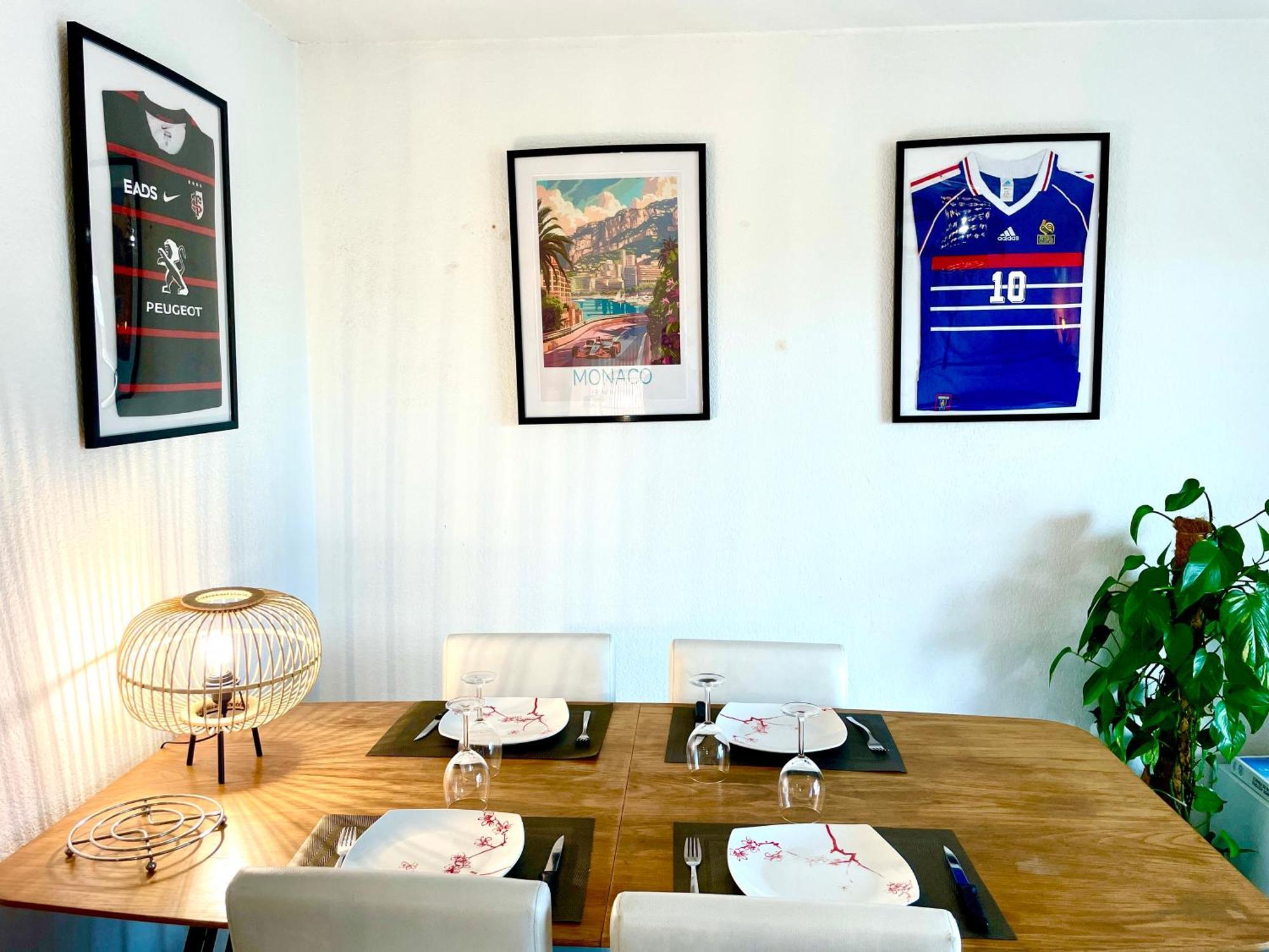 Bel T3 De 60m2 Avec Parking, Terrasse, Proche Du Metro Et Du Periph