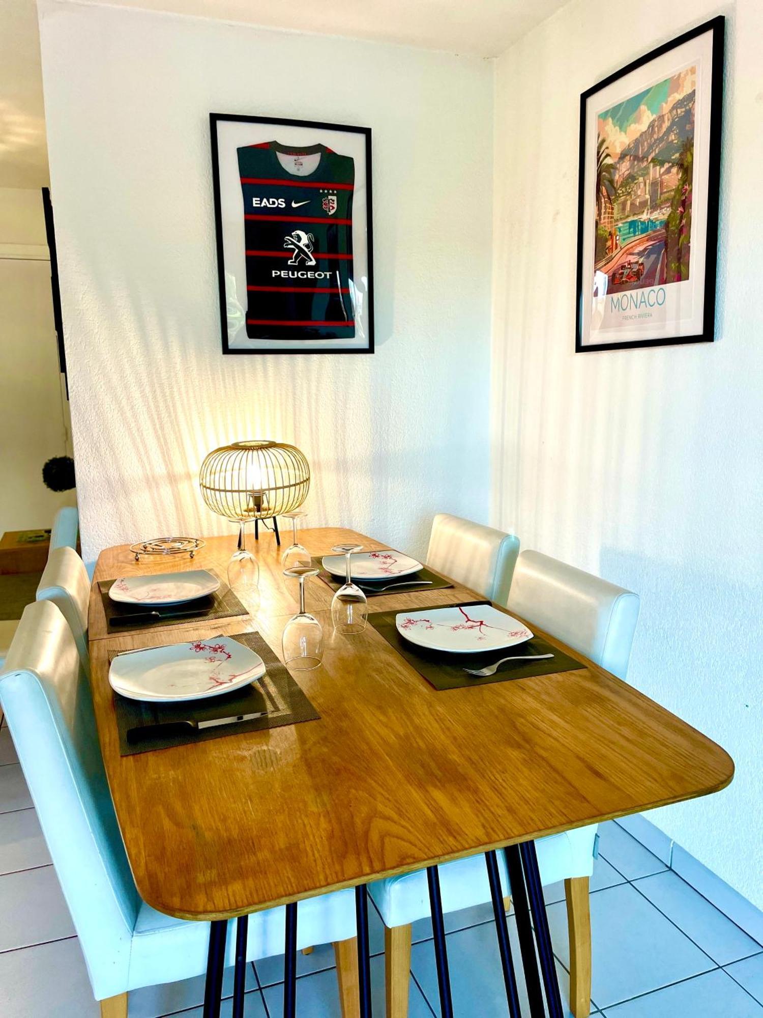 Apartment Bel T3 De 60m2 Avec Parking, Terrasse, Proche Du Metro Et Du Periph *