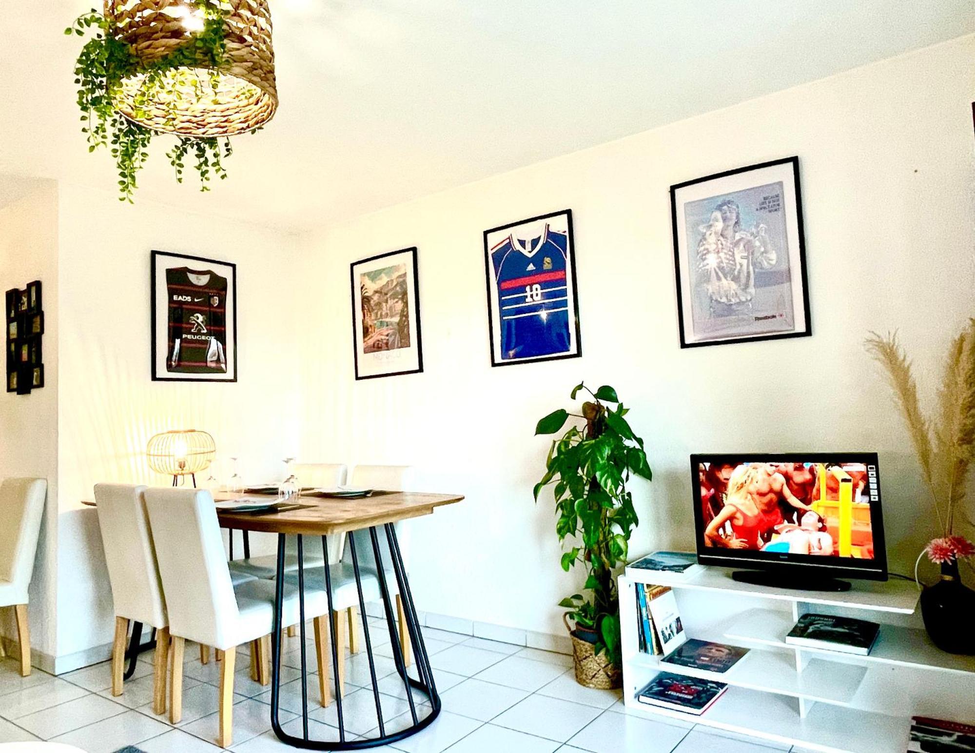 Apartment Bel T3 De 60m2 Avec Parking, Terrasse, Proche Du Metro Et Du Periph Toulouse